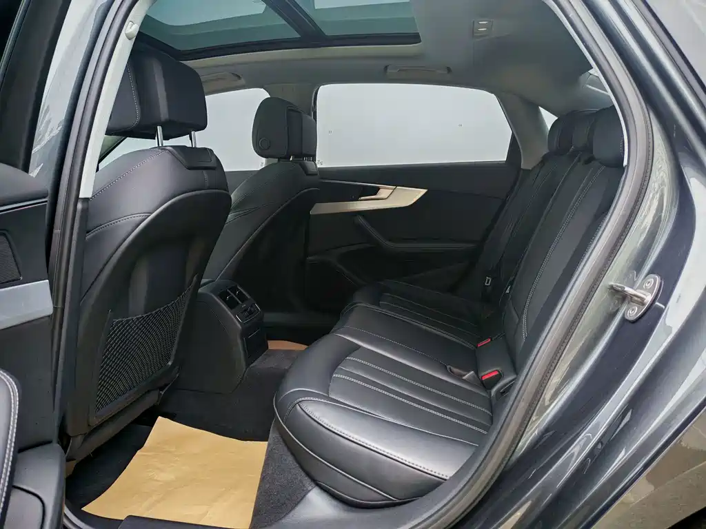 Audi A4L — миниатюра 7