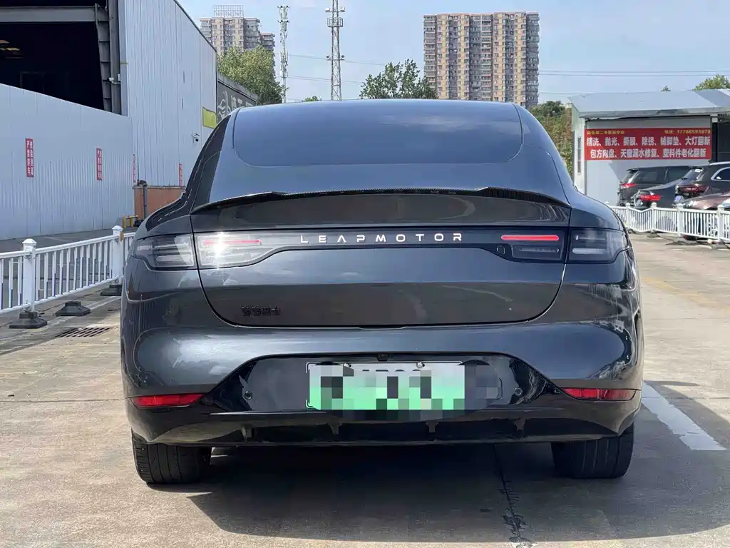 Leapmotor Leapmotor C01 — миниатюра 6