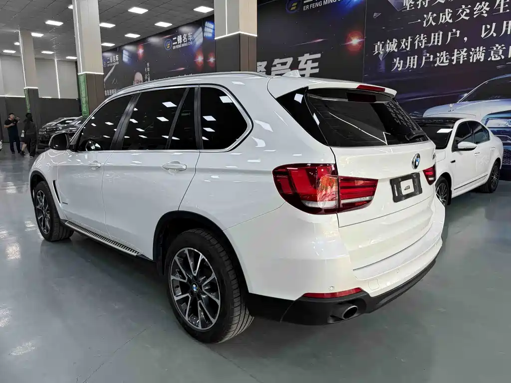 BMW X5 (Import) — миниатюра 6