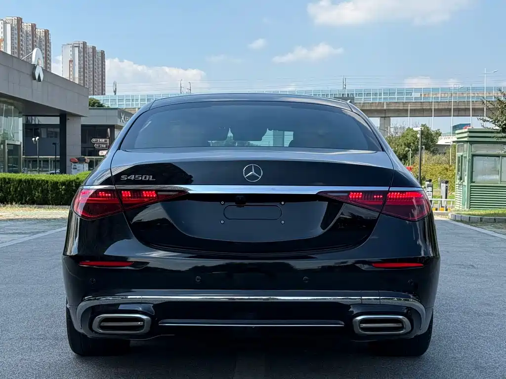 Mercedes-Benz S-Class — миниатюра 15
