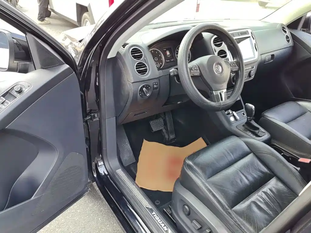 Volkswagen Tiguan — миниатюра 16