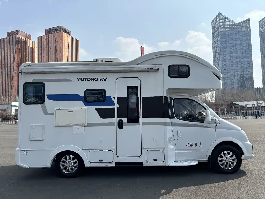 SAIC MAXUS V90 RV