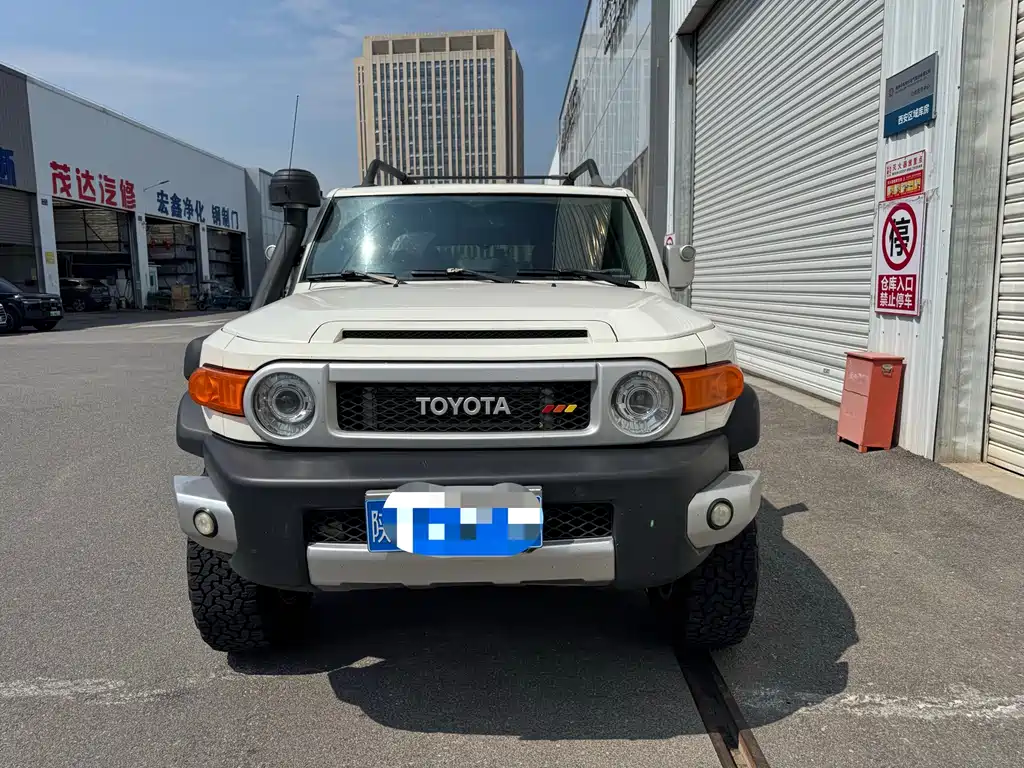 Toyota FJ Cruiser