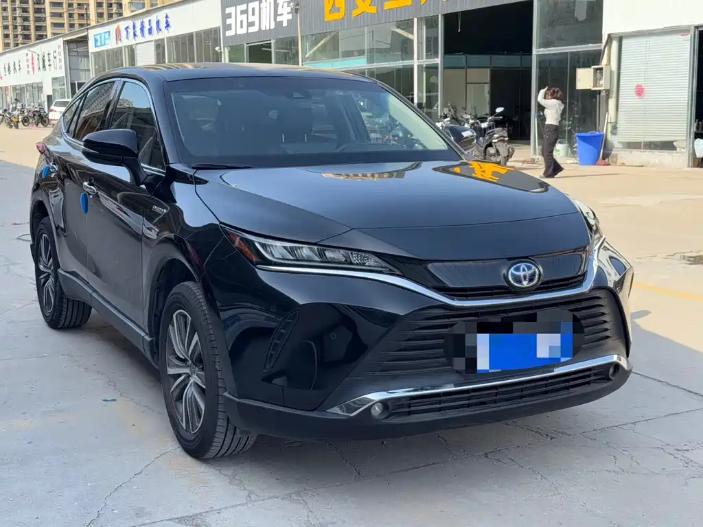 Toyota Harrier — миниатюра 3