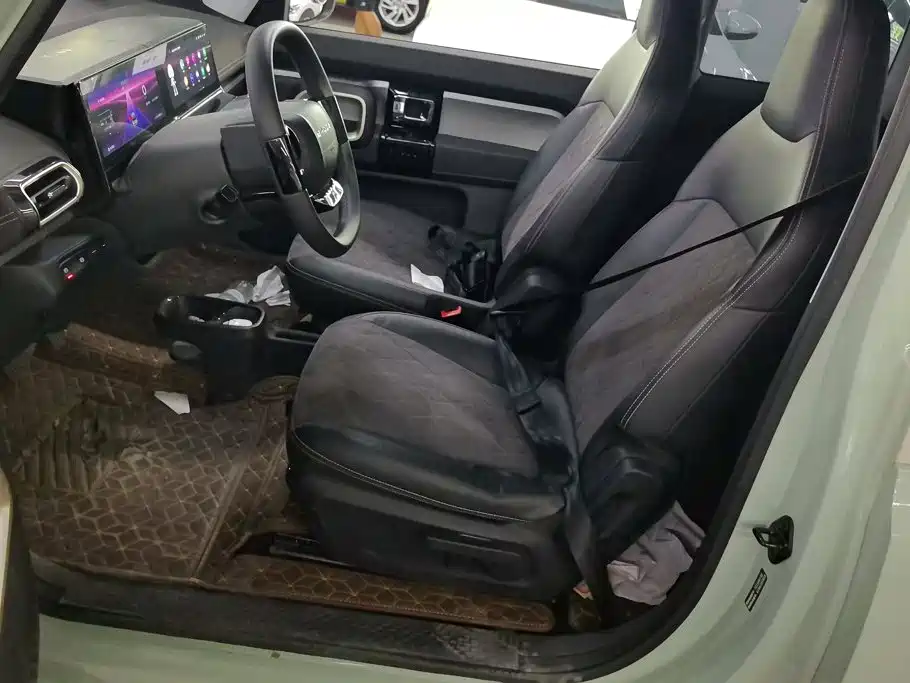 Baojun KiWi EV — миниатюра 9
