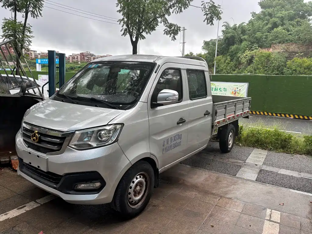 CHANGAN NEW LEOPARD T3