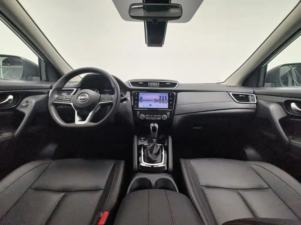 Nissan Qashqai — миниатюра 5