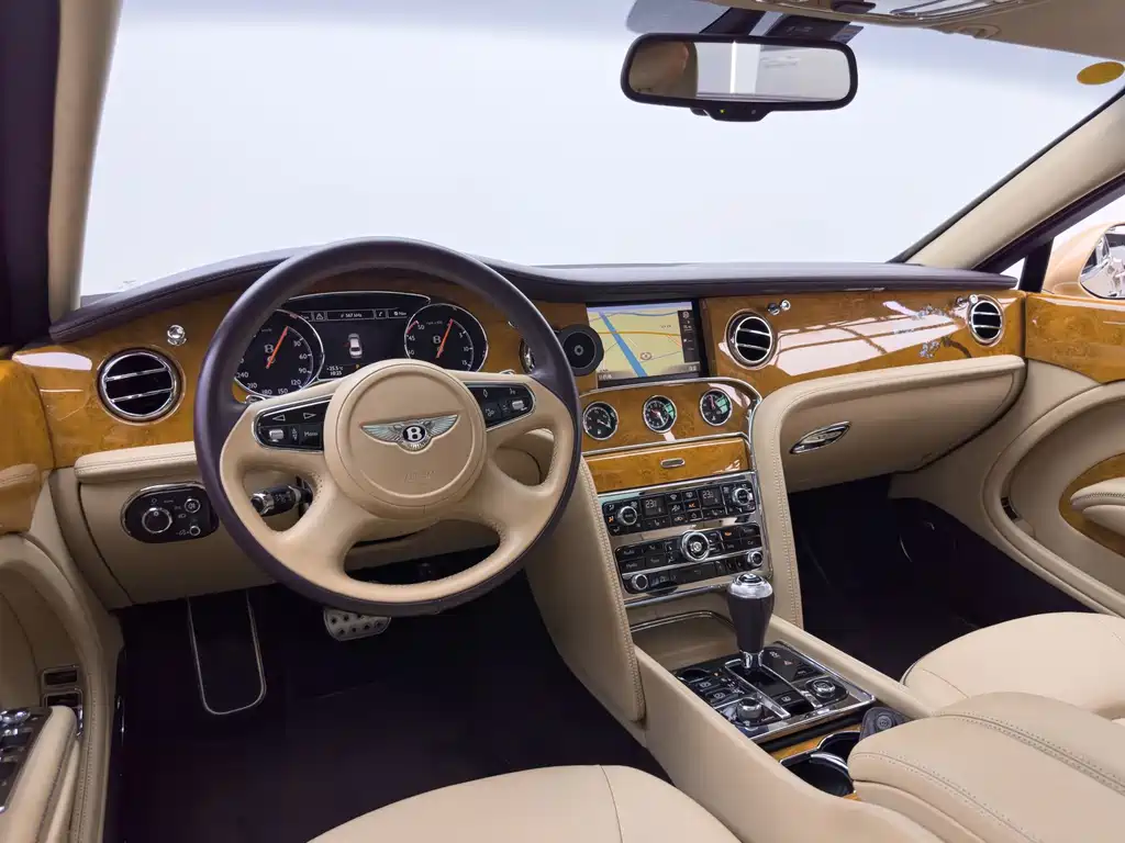 Bentley Mulsanne — миниатюра 20