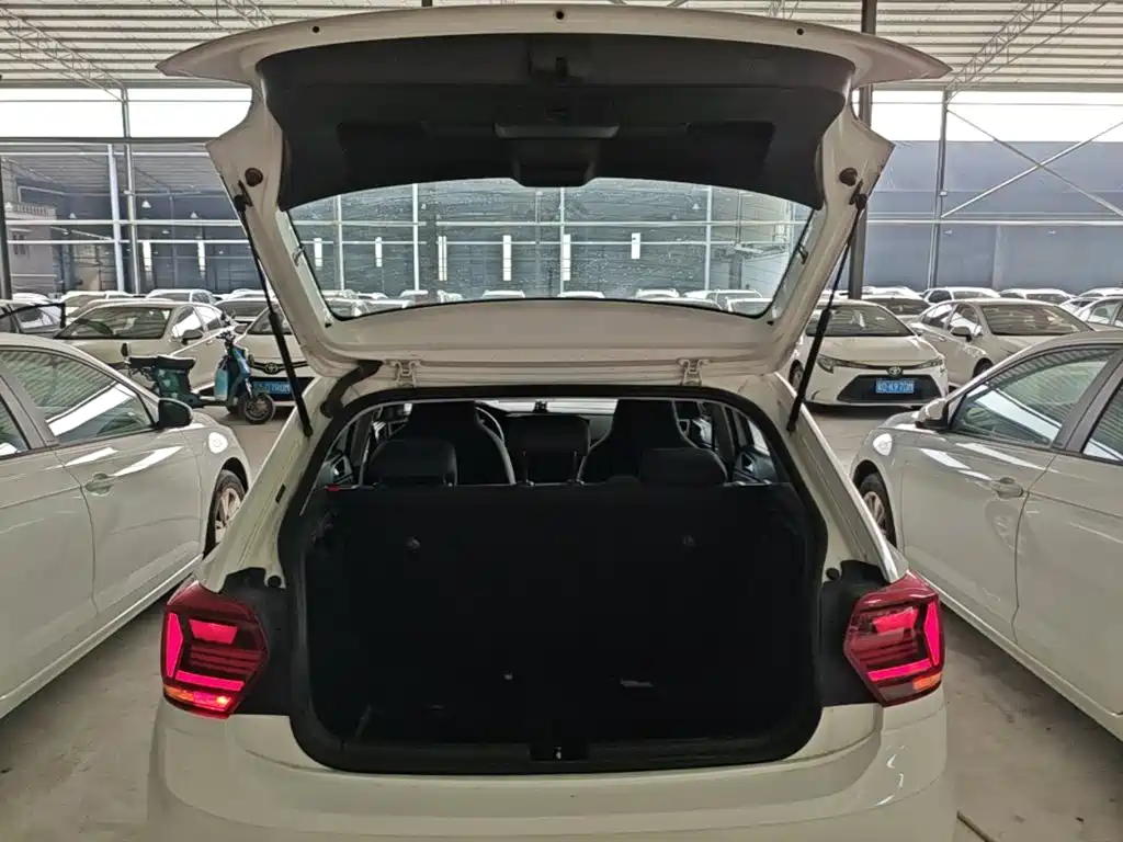 Volkswagen Polo — миниатюра 19