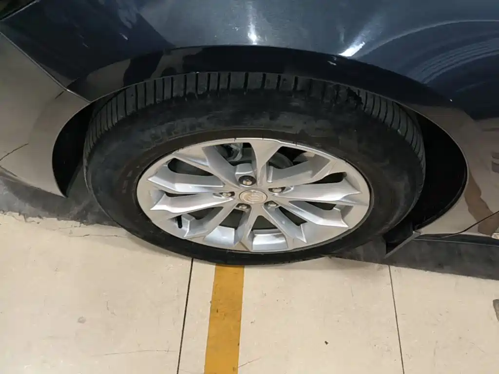 Buick LaCrosse — миниатюра 23