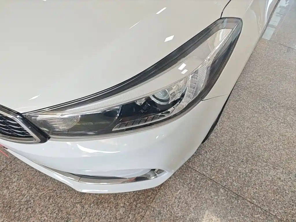 Kia K3 — миниатюра 24