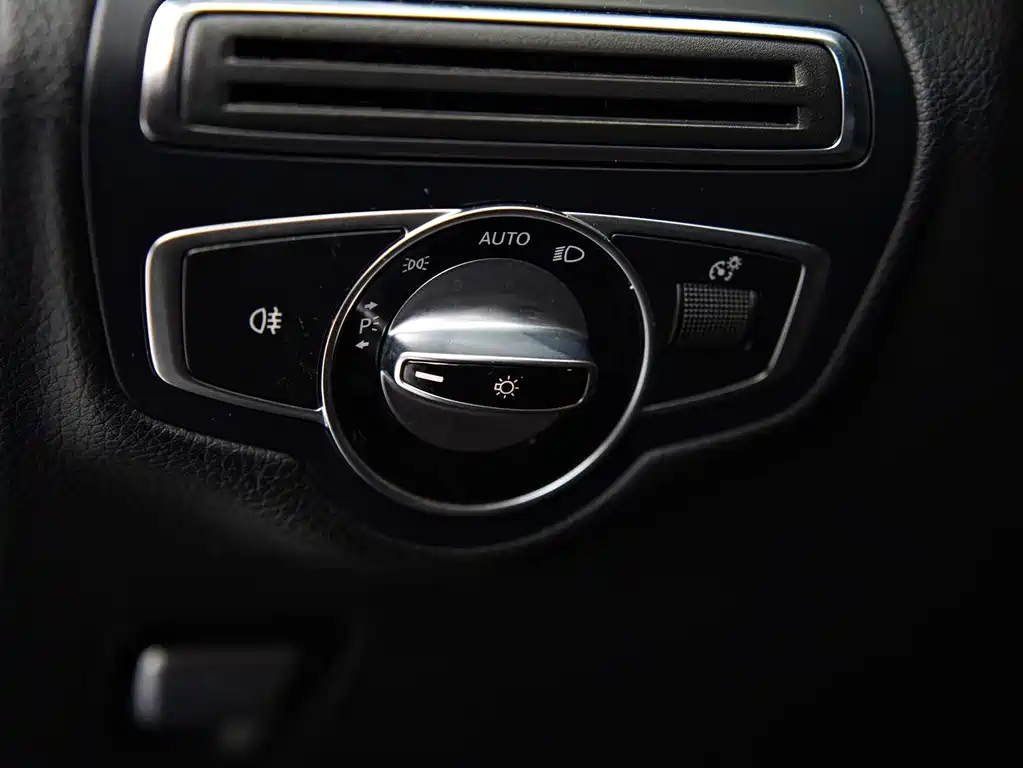 Mercedes-Benz GLC 2016 GLC 260 4MATIC
