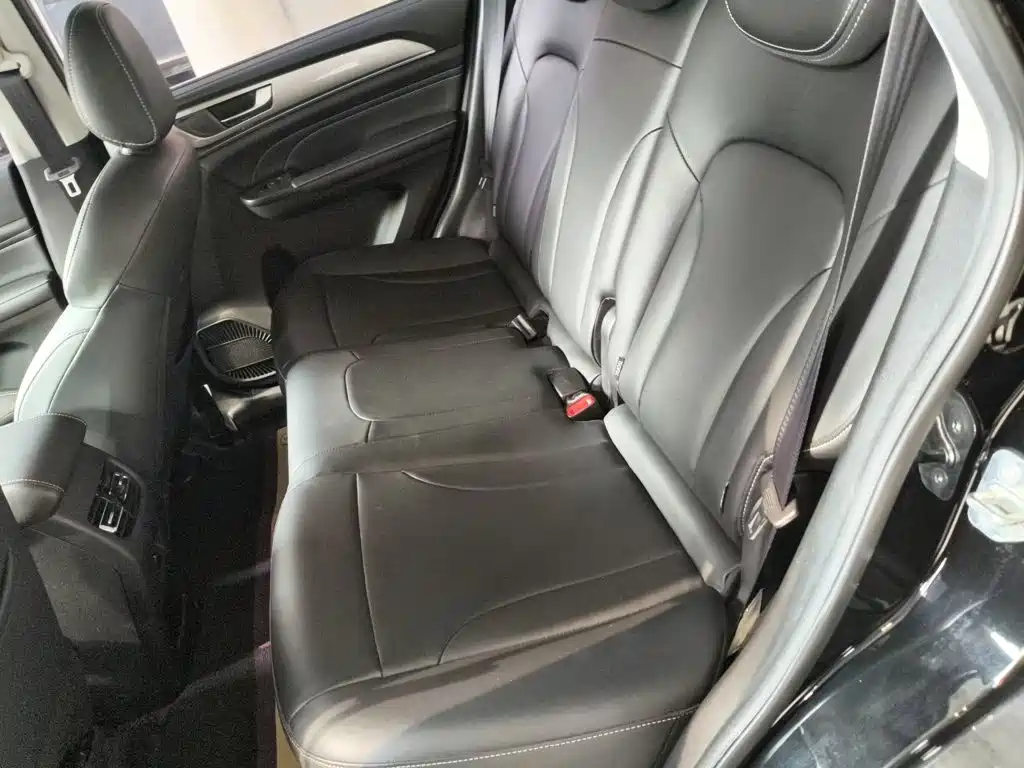 Haval M6 — миниатюра 13