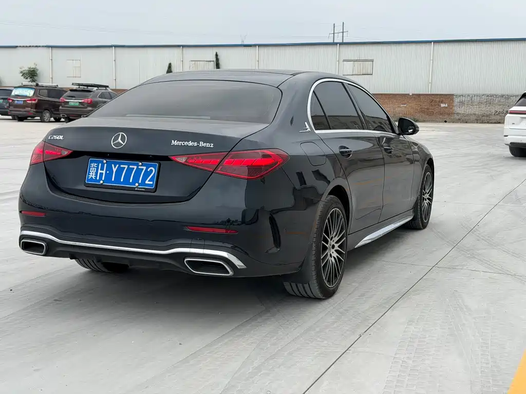 Mercedes-Benz C-Class — миниатюра 7
