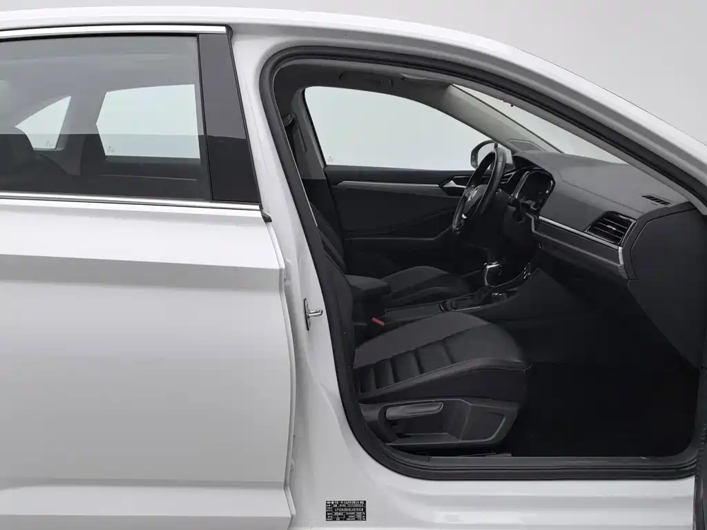 Volkswagen Sagitar — миниатюра 23