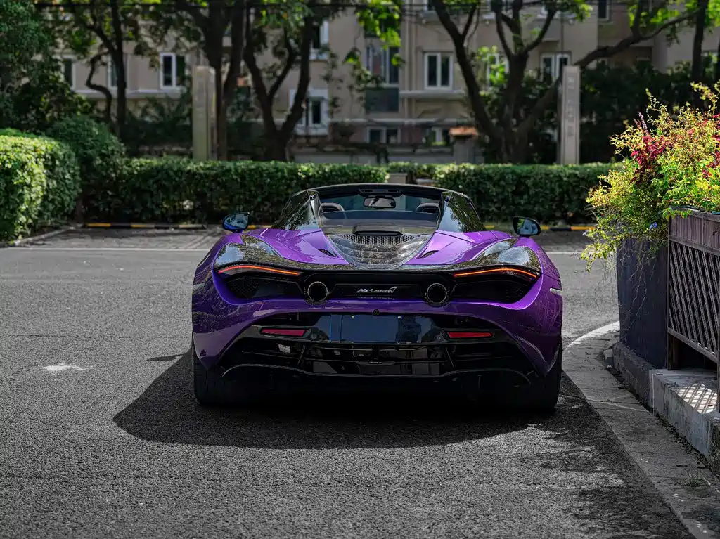 McLaren 720S — миниатюра 12