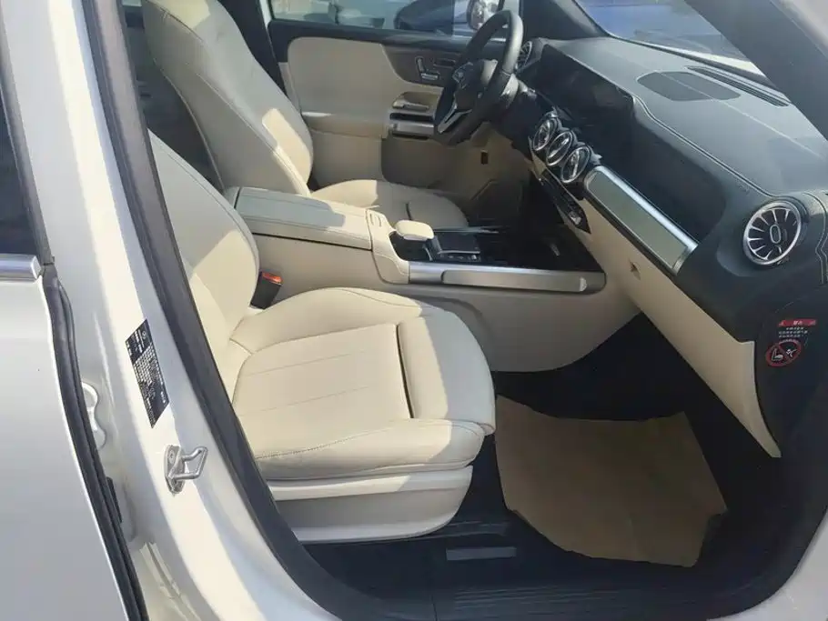 Mercedes-Benz EQB — миниатюра 8