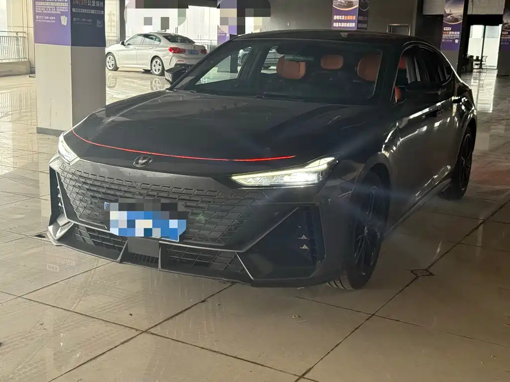 Changan UNI-V 2022