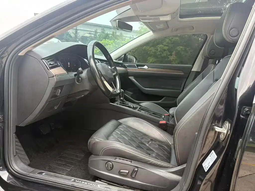 Volkswagen Magotan — миниатюра 4