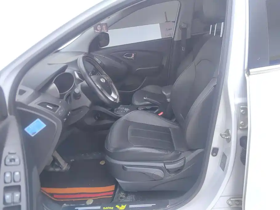 Hyundai ix35 — миниатюра 9