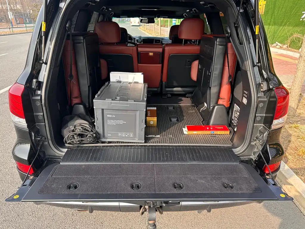 Lexus LX 2015 LX570