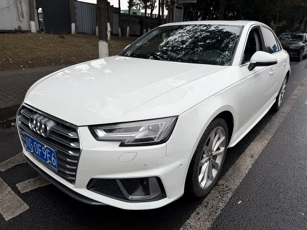 Audi A4L 2019