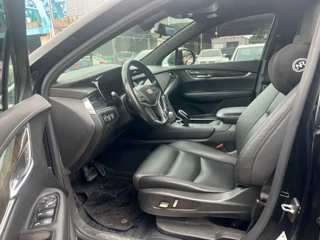 Cadillac XT5 — миниатюра 4