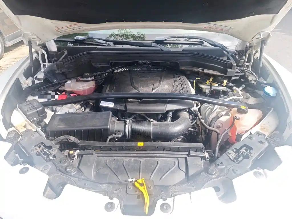 Alfa Romeo Stelvio — миниатюра 7