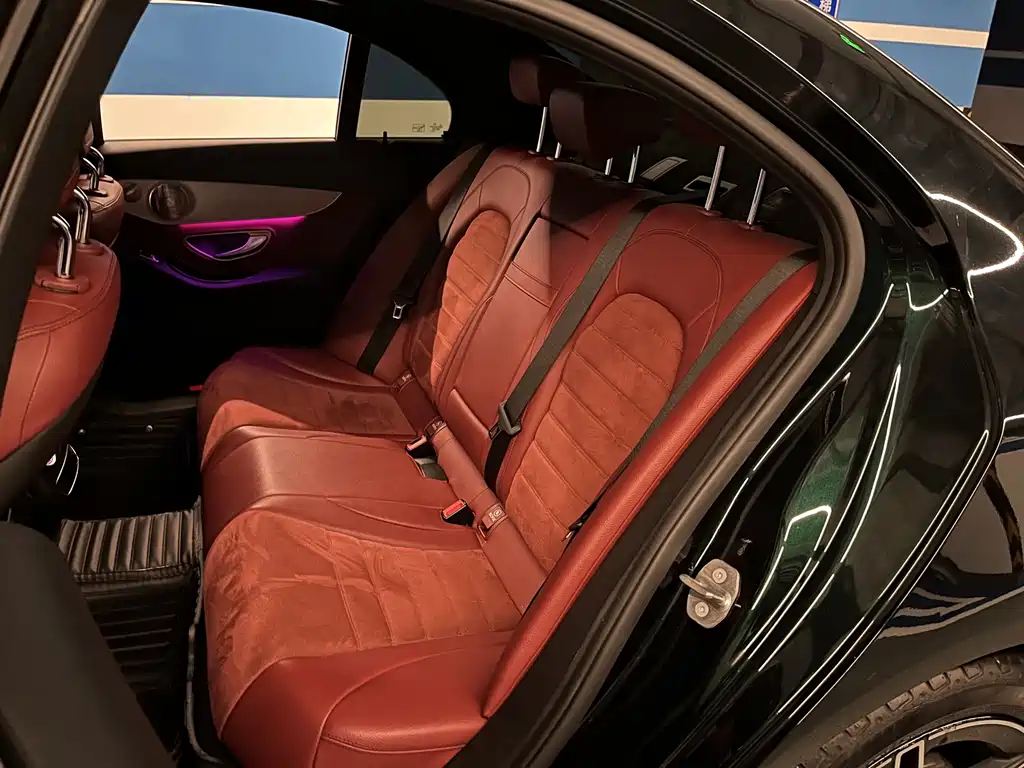 Mercedes-Benz C-Class — миниатюра 10