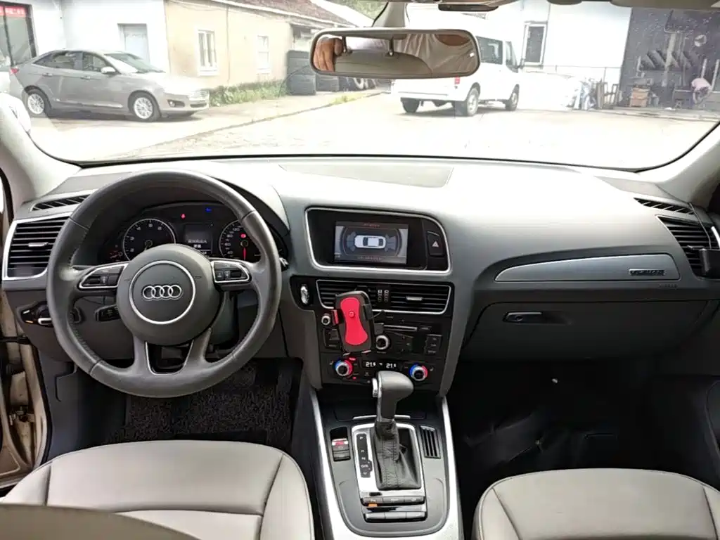 Audi Q5 — миниатюра 10