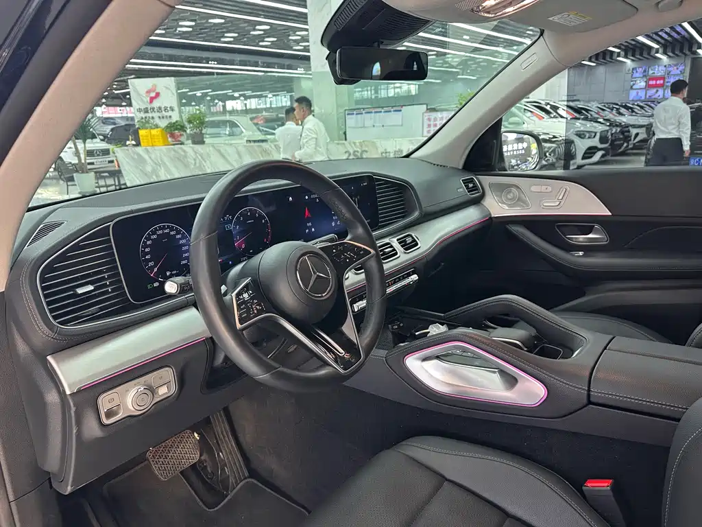 Mercedes-Benz GLE (Import) — миниатюра 5
