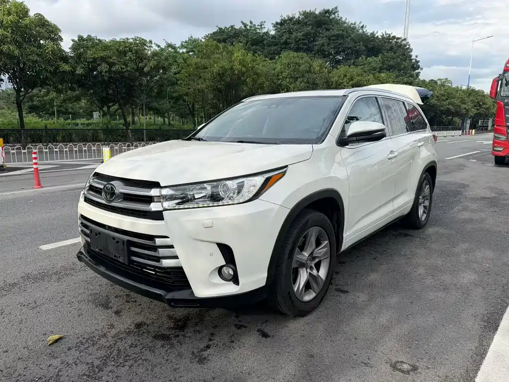 Toyota Highlander 2018