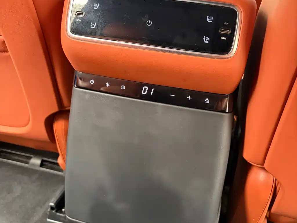 Li Auto Li L8 — миниатюра 14