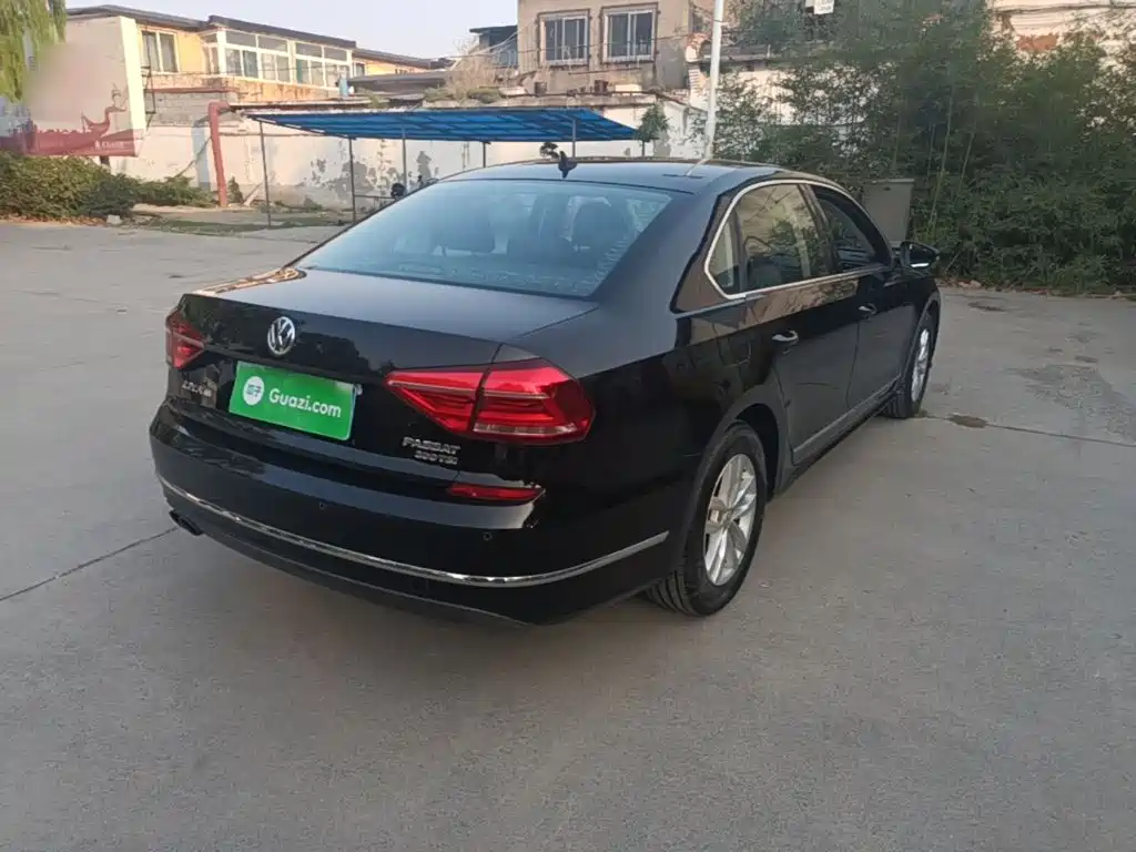 Volkswagen Passat — миниатюра 7