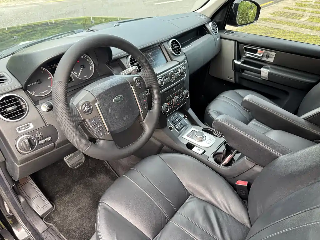 Land Rover Discovery — миниатюра 5