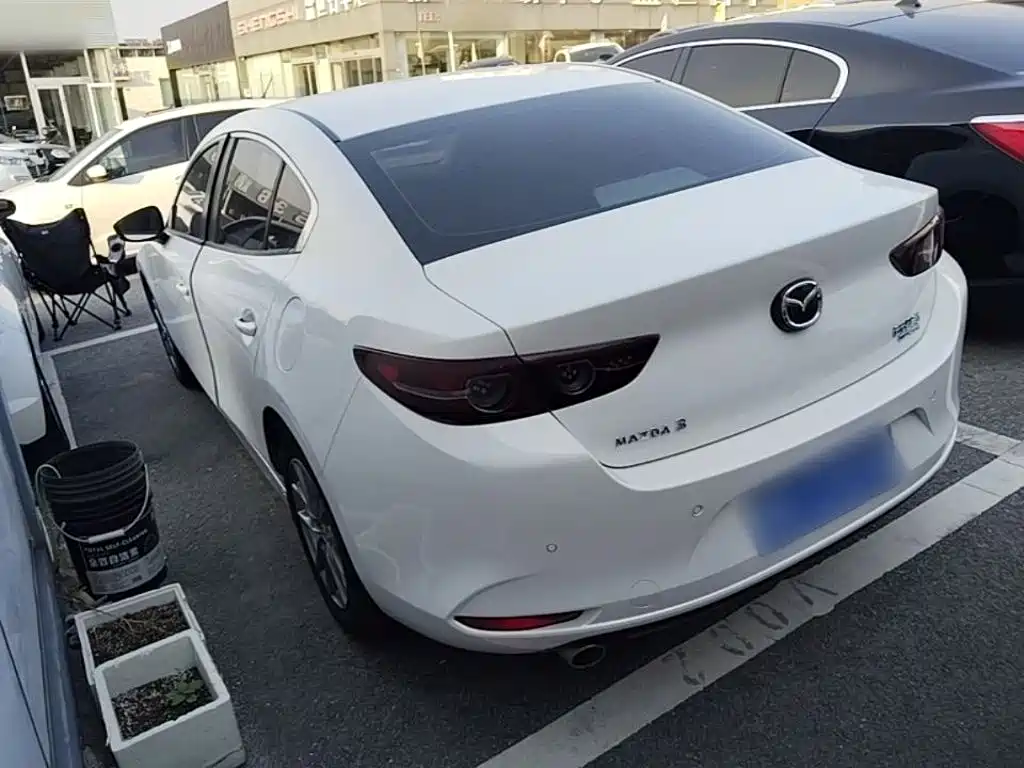 Mazda 3 Axela — миниатюра 5