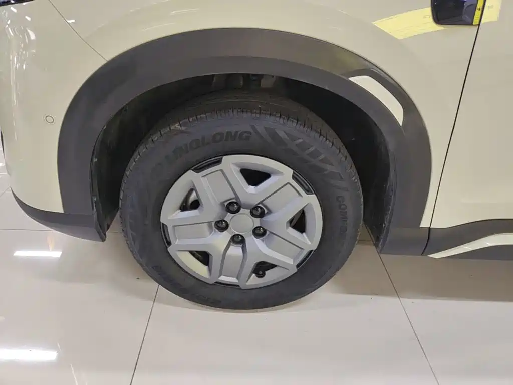 BYD Yuan UP — миниатюра 23