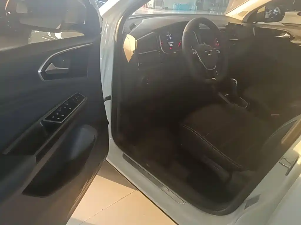 Jetta VS5 — миниатюра 16