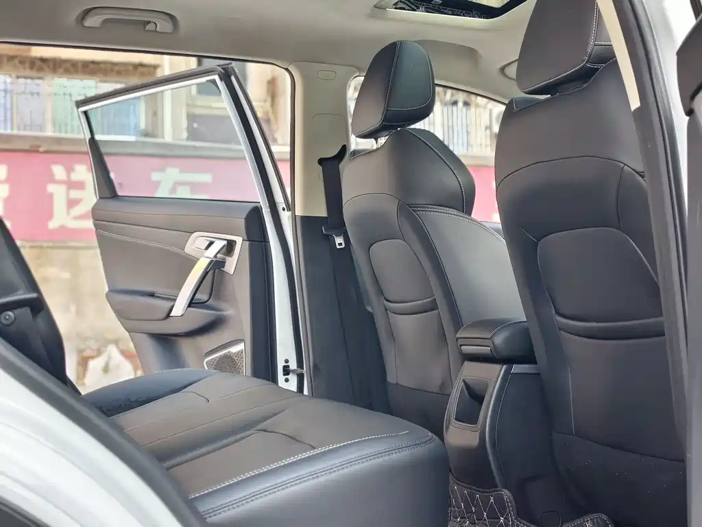 GEELY AUTOMOBILE BOYUE