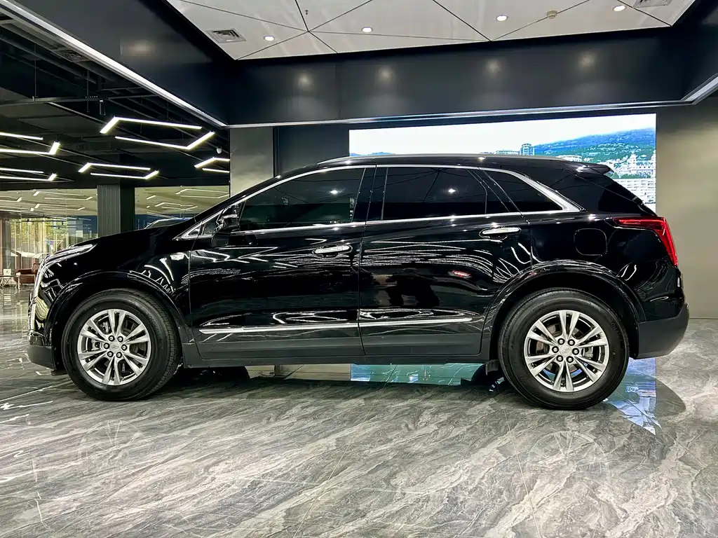 Cadillac XT5 — миниатюра 8