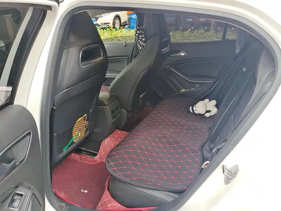 Mercedes-Benz GLA — миниатюра 11
