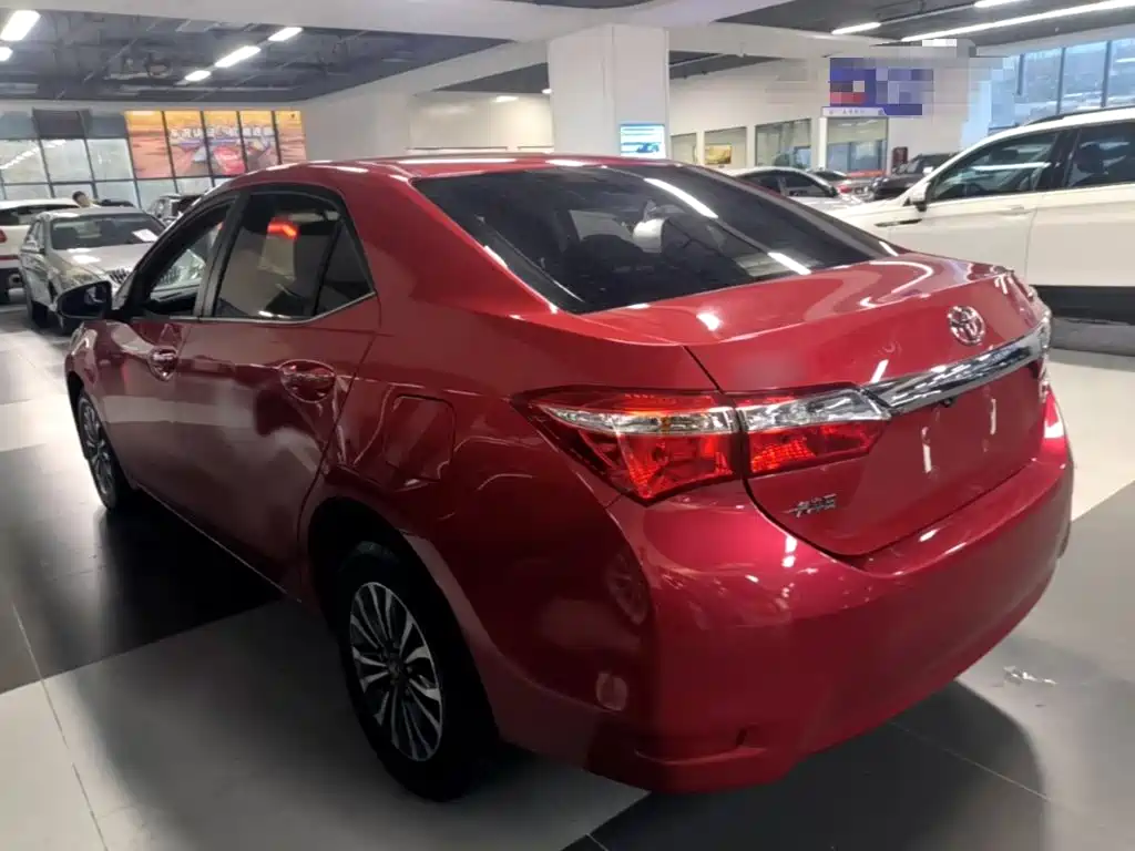 Toyota Corolla — миниатюра 5