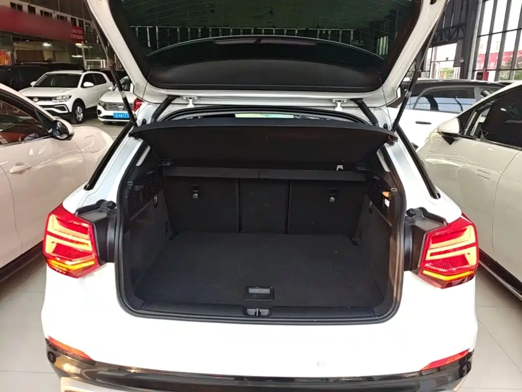 Audi Q2L — миниатюра 19