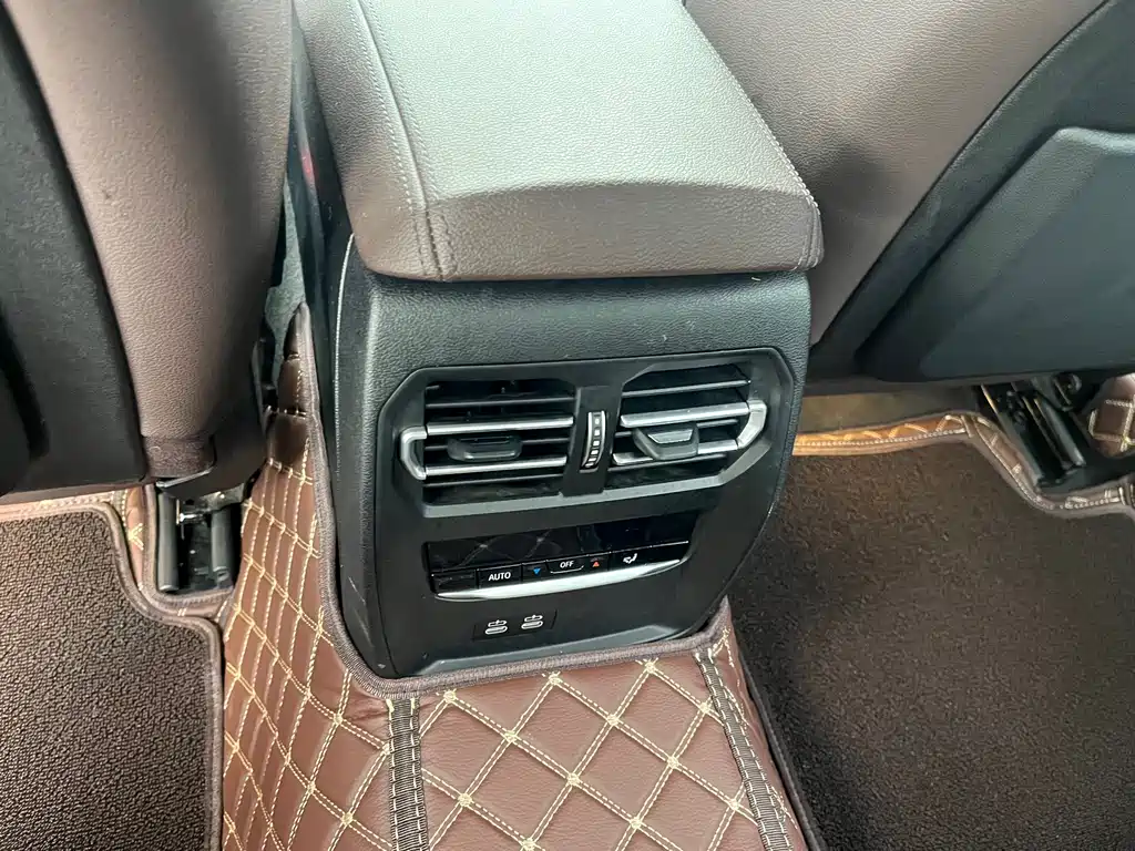 BMW 3 Series — миниатюра 10