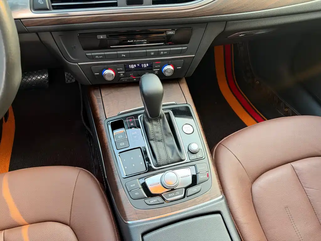 Audi A6L — миниатюра 17