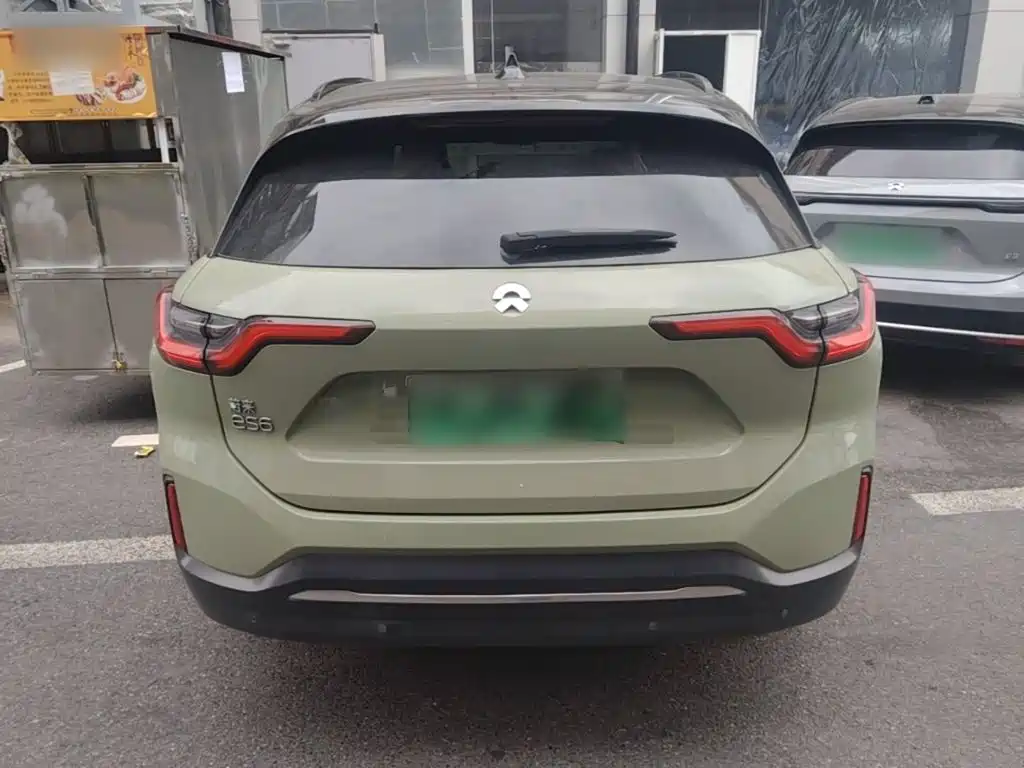NIO ES6 — миниатюра 6