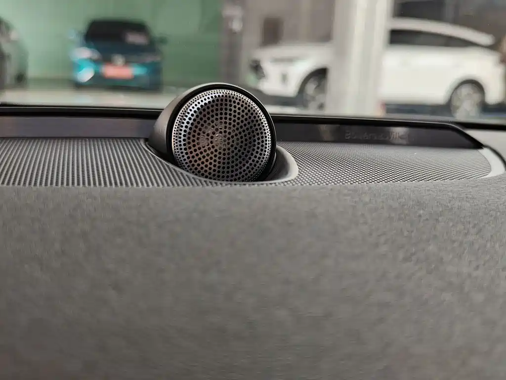 VOLVO S90 PLUG IN HYBRID