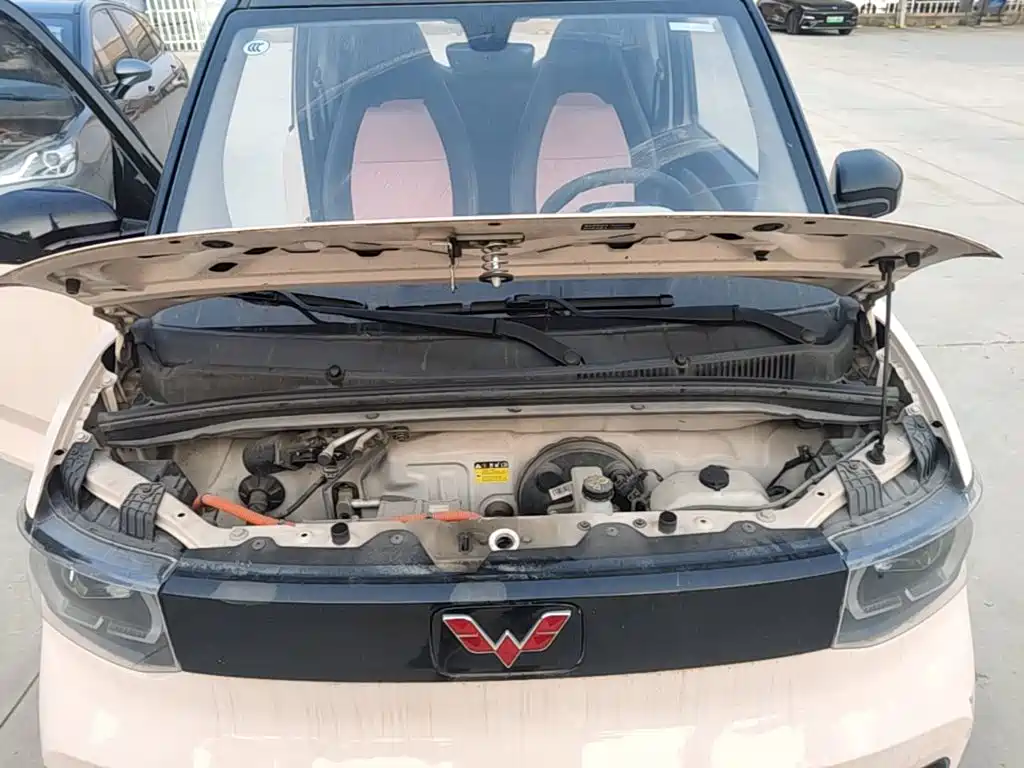 Wuling MINIEV — миниатюра 20