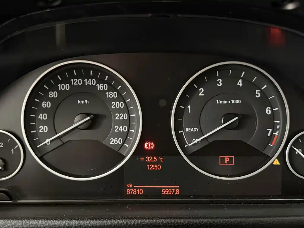 BMW 3 Series — миниатюра 9