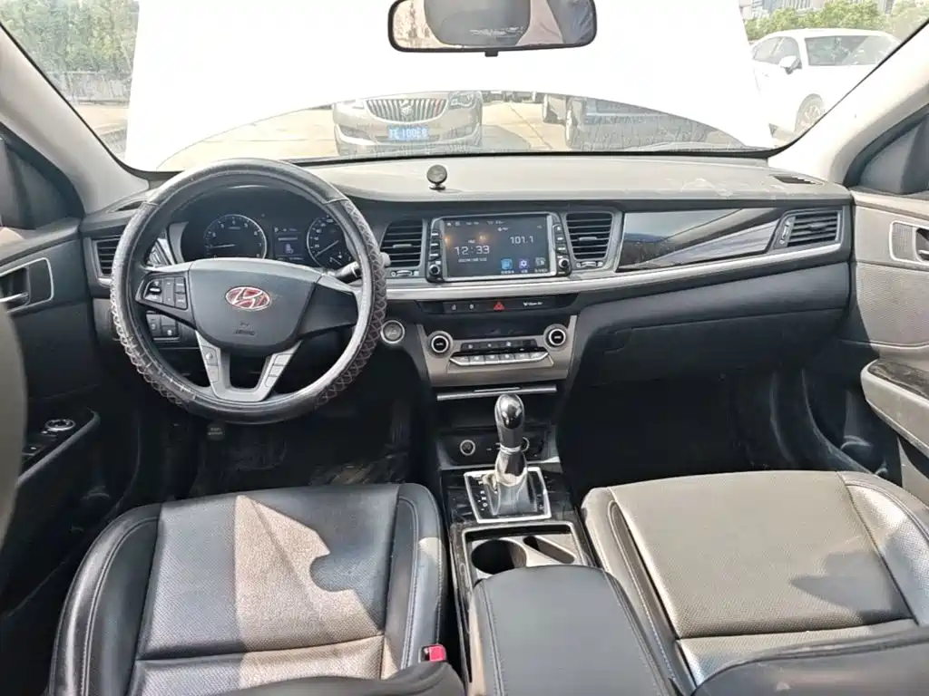Hyundai Mistra — миниатюра 10